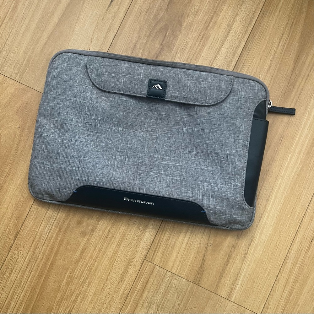 11” Grey Laptop Sleeve